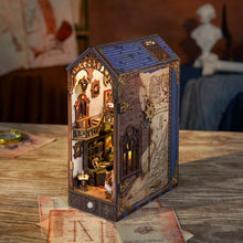 Load image into Gallery viewer, DIY Book Nook Kit: Leonardo da Vinci w/ Dust Cover