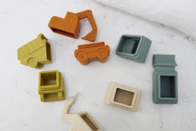 Load image into Gallery viewer, Construction Vehicle Mold Free Silicone Bath Toy Set