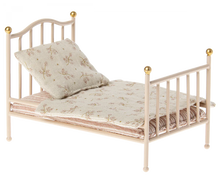 Load image into Gallery viewer, Vintage Bed- Rose