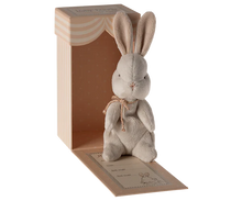 Load image into Gallery viewer, My first bunny - Off white