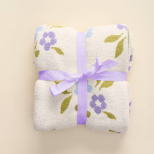 Load image into Gallery viewer, Cozy Dreams Luxe Blanket-Scalloped Floral Periwinkle