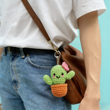 Load image into Gallery viewer, Craft Hero Threadies - Crochet Learning Kit - Carla the Cactus