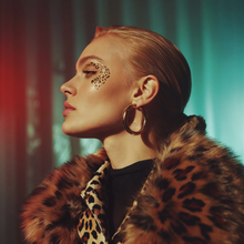 Load image into Gallery viewer, Cheetah Eye Wings— Halloween Makeup Costume