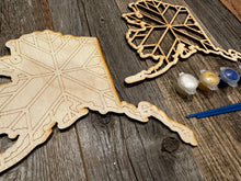 Load image into Gallery viewer, Alaska Barn Quilt pattern Painting Kit