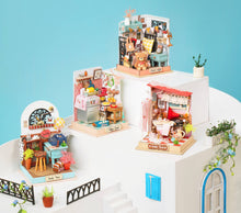Load image into Gallery viewer, DIY Miniature House Kit: Taste Life (Kitchen)