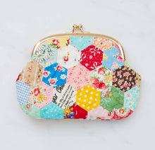 Load image into Gallery viewer, Hexagon Clasp Purse (#ZW2620)