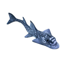 Load image into Gallery viewer, Shark Ray - 226329