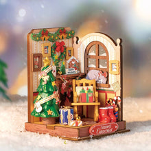 Load image into Gallery viewer, DIY Miniature House Kit: Christmas Fireplace