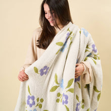 Load image into Gallery viewer, Cozy Dreams Luxe Blanket-Scalloped Floral Periwinkle
