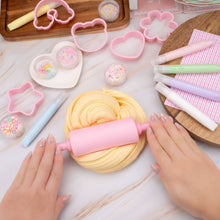 Load image into Gallery viewer, Play & Display Sugar Cookie Deco Dough DIY Craft Kit (6pcs/case)