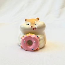 Load image into Gallery viewer, HAMSTER FIGURINE BLIND BOX