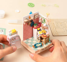 Load image into Gallery viewer, DIY Miniature House Kit: Taste Life (Kitchen)