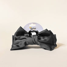 Load image into Gallery viewer, Satin Bow Claw Clip- Black