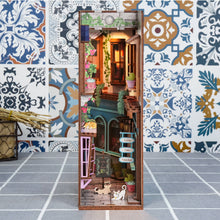 Load image into Gallery viewer, DIY Miniature House Book Nook Kit: Island of Love