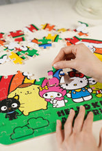 Load image into Gallery viewer, Hello Kitty Wooden Jigsaw Puzzle: Hello Kitty Rainbow