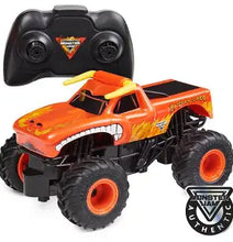Load image into Gallery viewer, Monster Jam, Remote Control Monster Truck, 1:24 Scale