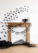 Load image into Gallery viewer, Spider Web Bunting Banner