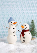 Load image into Gallery viewer, Snowmen Needle Felting Kit