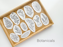 Load image into Gallery viewer, Stick & Stitch Embroidery designs, embroidery patterns: Floral