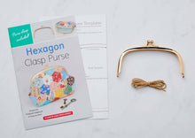 Load image into Gallery viewer, Hexagon Clasp Purse (#ZW2620)