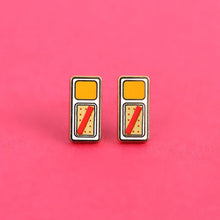 Load image into Gallery viewer, Cracker Snack Earrings