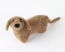Load image into Gallery viewer, Dachshund Mini Needle Felting Kit