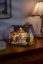 Load image into Gallery viewer, DIY Miniature House Kit: Baking Kitchen