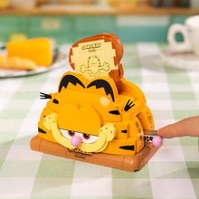 Load image into Gallery viewer, Garfield Funny Machines - Toaster
