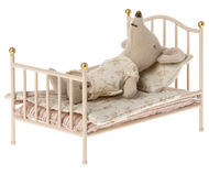 Vintage Bed- Rose