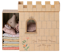 Load image into Gallery viewer, Princess and the Pea Mouse - Big Sister
