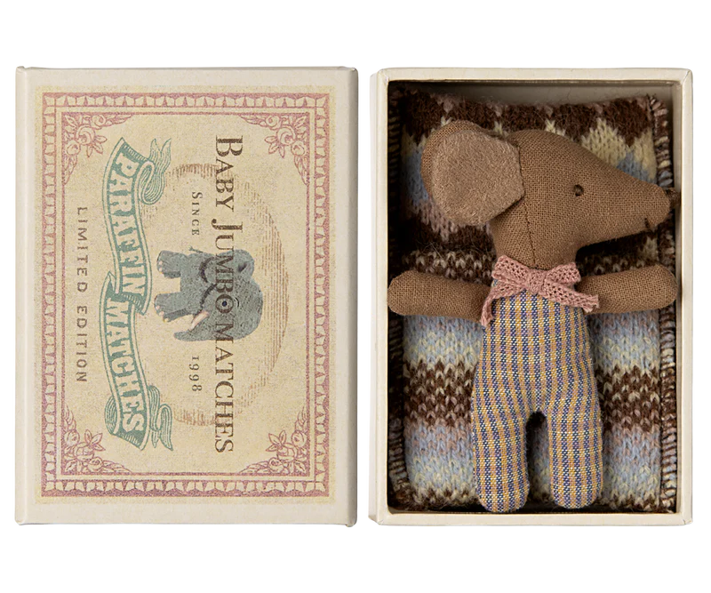 Sleepy wakey baby mouse in matchbox -  Rose