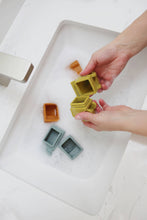 Load image into Gallery viewer, Construction Vehicle Mold Free Silicone Bath Toy Set 
