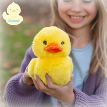 Load image into Gallery viewer, Daisy Duckee 7" Yellow
