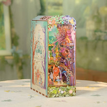 Load image into Gallery viewer, DIY Book Nook Kit: Dorothy's Journey w/ Dust Cover
