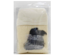 Load image into Gallery viewer, Hamanaka Needle Felting Kit: DIY Wool Seal - Made in Japan

