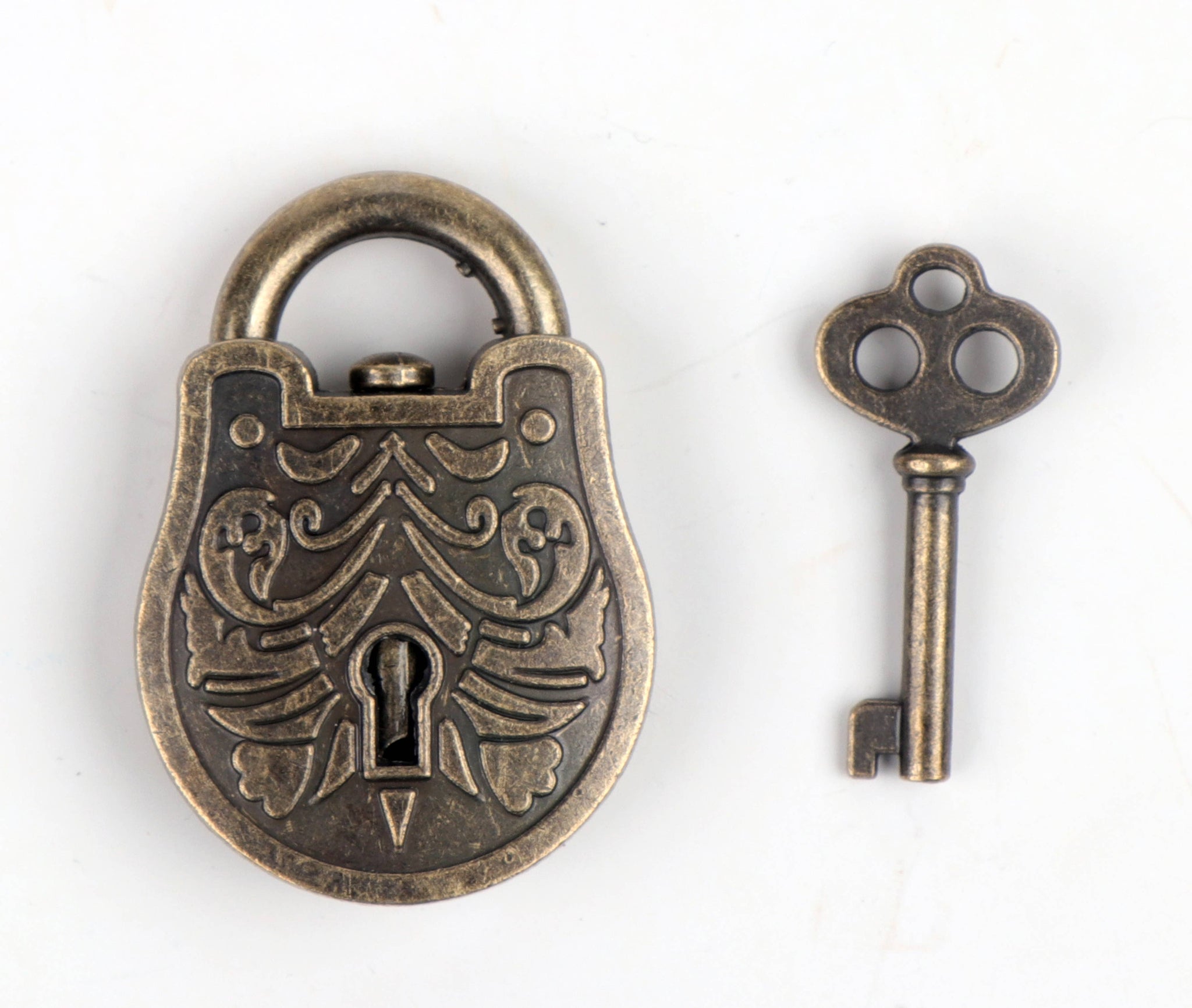 Greek Vs Lock In Greek Trick Lock – AkCrazyCollector