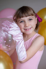 Load image into Gallery viewer, Princess Swirl Gloves
