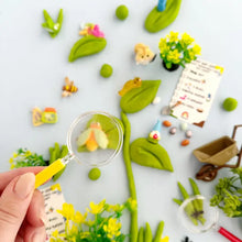 Load image into Gallery viewer, Backyard Bug Seek 'n Find Kiddough Play Kit
