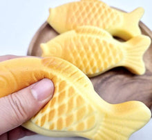 Load image into Gallery viewer, Korean Taiyaki Bread Squishy – Ultra Soft Slow Rising Fidget
