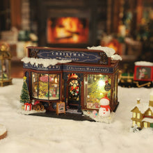 Load image into Gallery viewer, DIY Miniature House Kit: Christmas Wonderland
