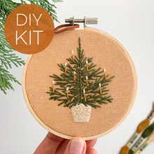 Load image into Gallery viewer, Christmas tree embroidery kit, beginner embroidery DIY kit
