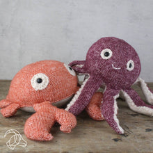 Load image into Gallery viewer, DIY Knitting Kit - Karel Crab
