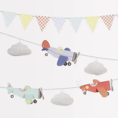 Planes Garland