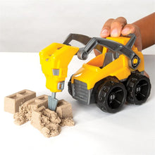 Load image into Gallery viewer, SP KINETIC SAND DIG &amp; DEMOLISH TRUCK PLAYSET
